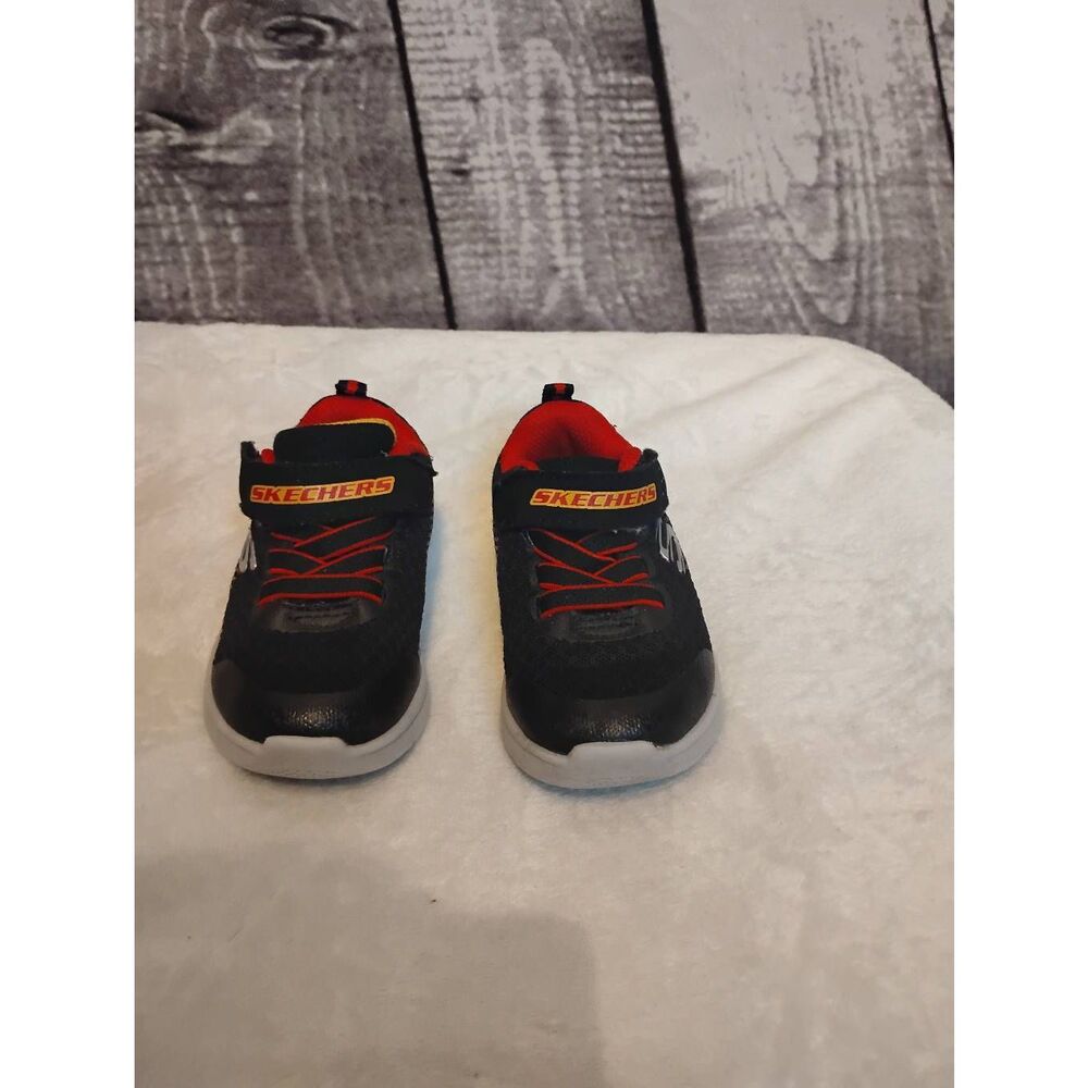 Skechers microspec Gorza athletic toddler shoe.